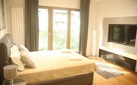 Natalie'S Condo