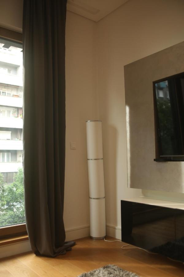 Natalie'S Condo Belgrade Extérieur photo